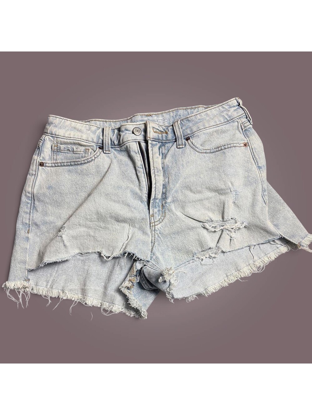 Old Navy Light Wash Distressed Cutoff Denim Shorts Size 8